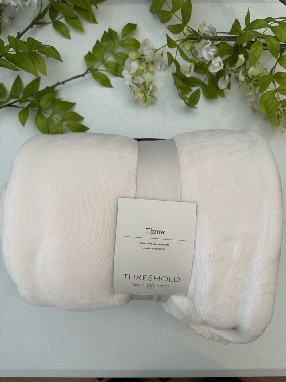 Threshold Plush Throw Blanket in Cream / Offwhite